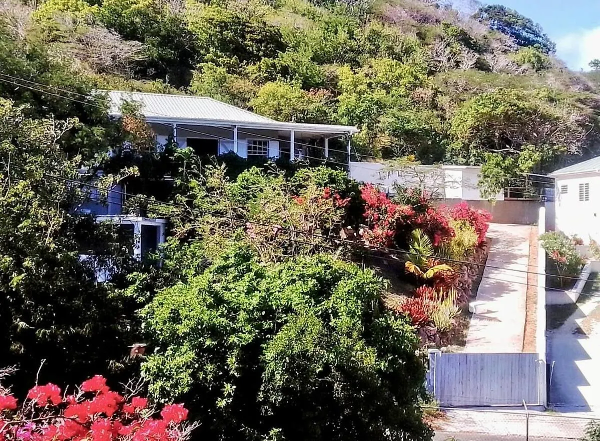Moonrise Loft Two Bedroom House Each With En Suite Bathroom Five Min Drive To Falmouth Harbor Matthews